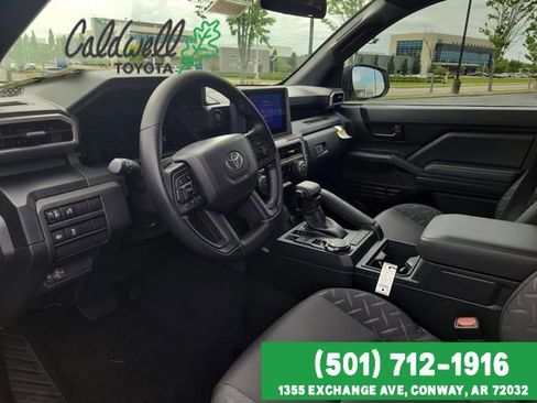 Certified 2025 Toyota Tacoma SR AWD/4WD image 29