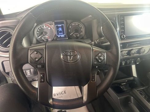 Used 2023 Toyota Tacoma TRD Sport AWD/4WD image 14