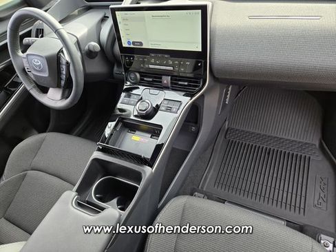 Used 2025 Toyota bZ4X AWD w/ Weather Package image 18