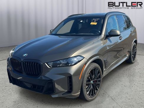 Used 2024 BMW X5 sDrive40i w/ M Sport Package image 2