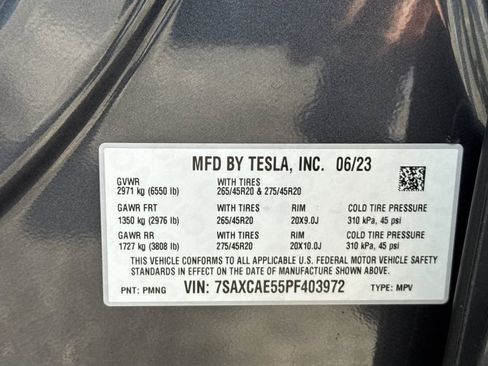 Used 2023 Tesla Model X image 37