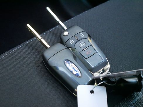 New 2025 Ford Ranger XLT w/ FX4 Off-Road Package image 38