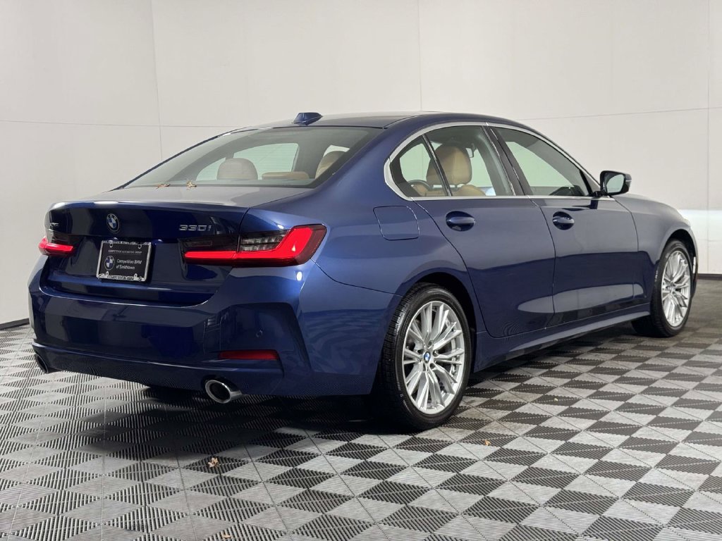 Used 2024 BMW 330i xDrive Sedan w/ Convenience Package AWD/4WD image 10