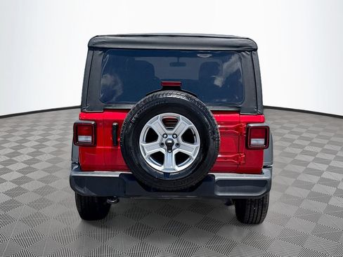 Used 2022 Jeep Wrangler Unlimited Sport AWD/4WD image 7