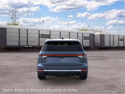 New 2026 Lincoln Aviator AWD image 5