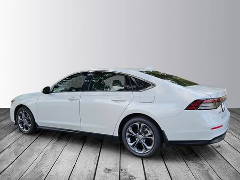 Used 2024 Honda Accord EX image 3
