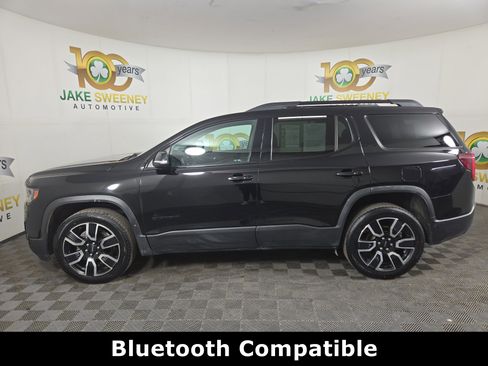Used 2021 GMC Acadia SLE w/ Driver Convenience Package image 4