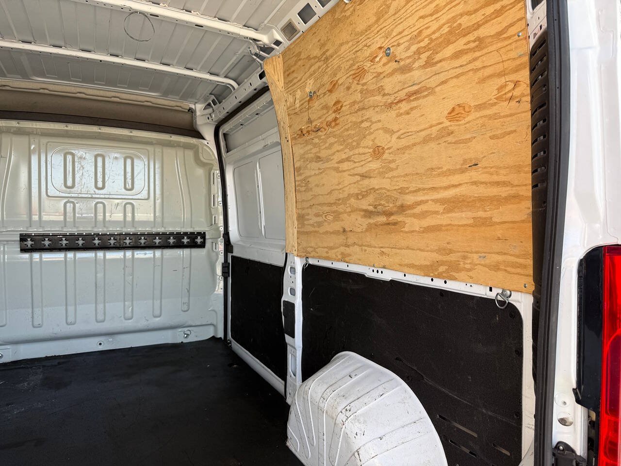 Used 2023 RAM ProMaster 1500 FWD image 22