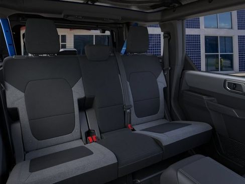 New 2025 Ford Bronco 4-Door AWD/4WD image 37