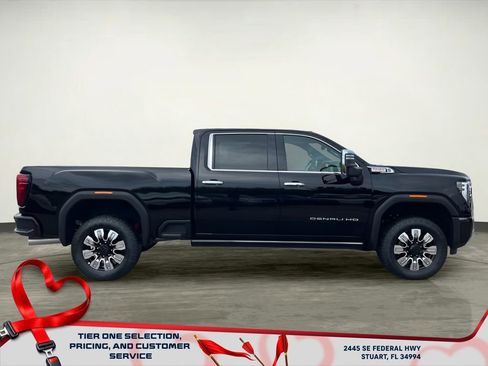 New 2025 GMC Sierra 2500 Denali w/ Denali Reserve Package image 13