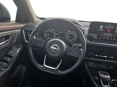 Used 2023 Nissan Rogue SL w/ SL Premium Package FWD image 14