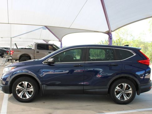 Used 2019 Honda CR-V LX image 2