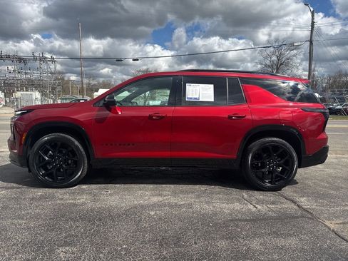 Used 2024 Chevrolet Traverse RS w/ LPO, Floor Liner Package AWD/4WD image 4