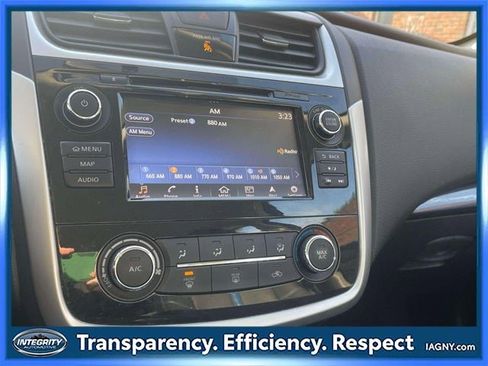 Used 2018 Nissan Altima 2.5 SR w/ SR Special Edition image 28