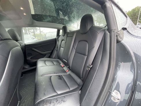 Used 2022 Tesla Model 3 Performance AWD/4WD image 13