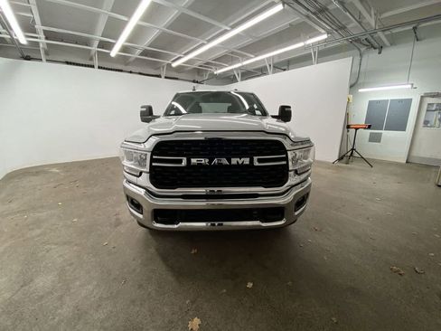 Used 2024 RAM 2500 Big Horn image 9