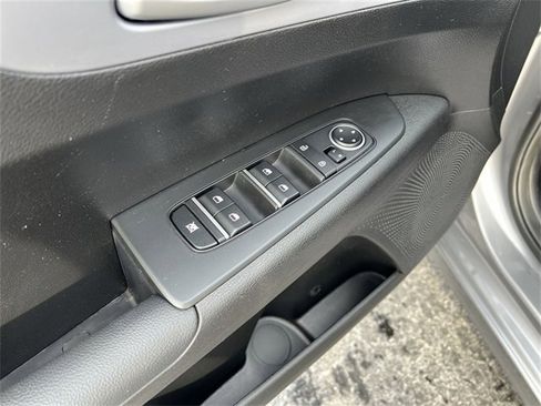 Used 2024 Kia Forte LXS w/ LXS Technology Package image 14