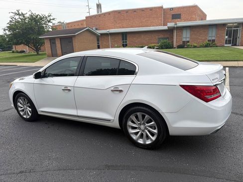 Used 2014 Buick LaCrosse Leather FWD image 3