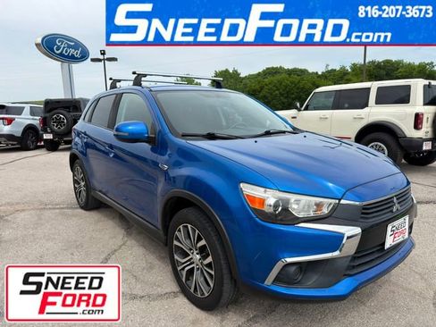 Used 2017 Mitsubishi Outlander Sport ES FWD image 1