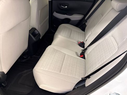 New 2027 Honda HR-V LX image 16