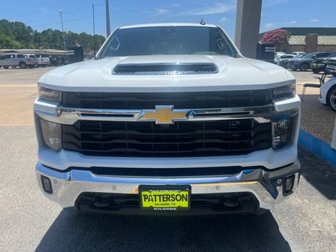 Used 2025 Chevrolet Silverado 2500 LT w/ Texas Edition AWD/4WD image 4