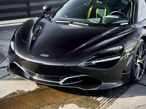 Used 2021 McLaren 720S RWD image 7