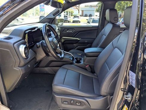 Used 2024 Chevrolet Colorado LT w/ LT Convenience Package III image 27