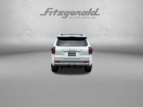 Used 2025 Toyota 4Runner Limited w/ Tow Technology Package image 6