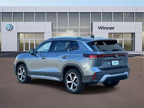 New 2026 Volkswagen Tiguan SE image 3