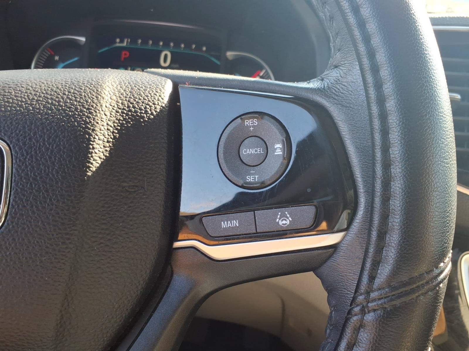 Certified 2022 Honda Pilot Touring image 33