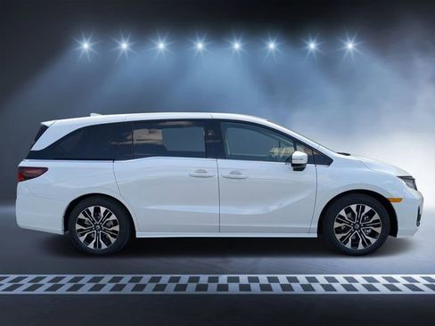 New 2026 Honda Odyssey Elite image 2