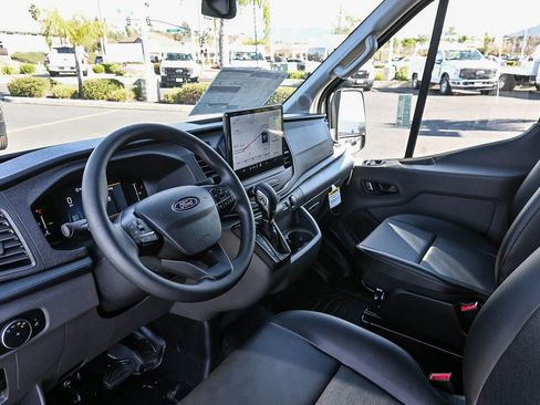 New 2026 Ford Transit 250 148 Medium Roof w/ Load Area Protection Package RWD image 15