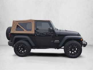 Used 2015 Jeep Wrangler Sport AWD/4WD video 4