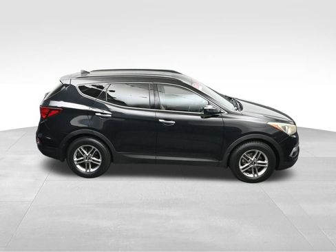 Used 2017 Hyundai Santa Fe Sport FWD image 40