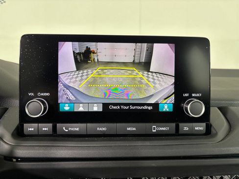 Used 2025 Honda Accord SE image 17