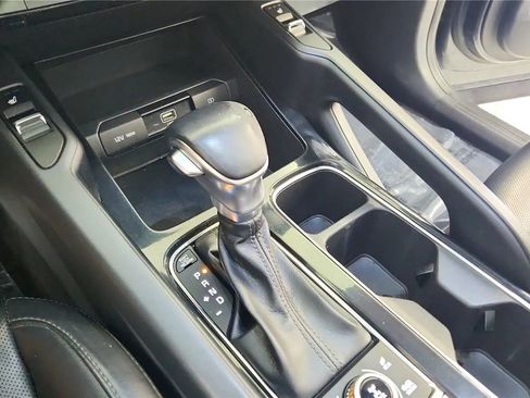 Used 2020 Kia Telluride S AWD/4WD image 28