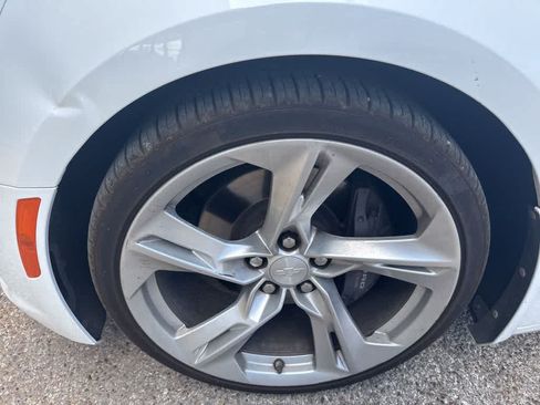Used 2021 Chevrolet Camaro SS RWD image 3