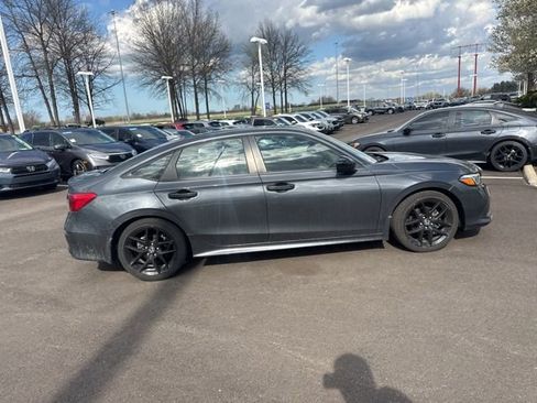 Used 2024 Honda Civic Sport image 7