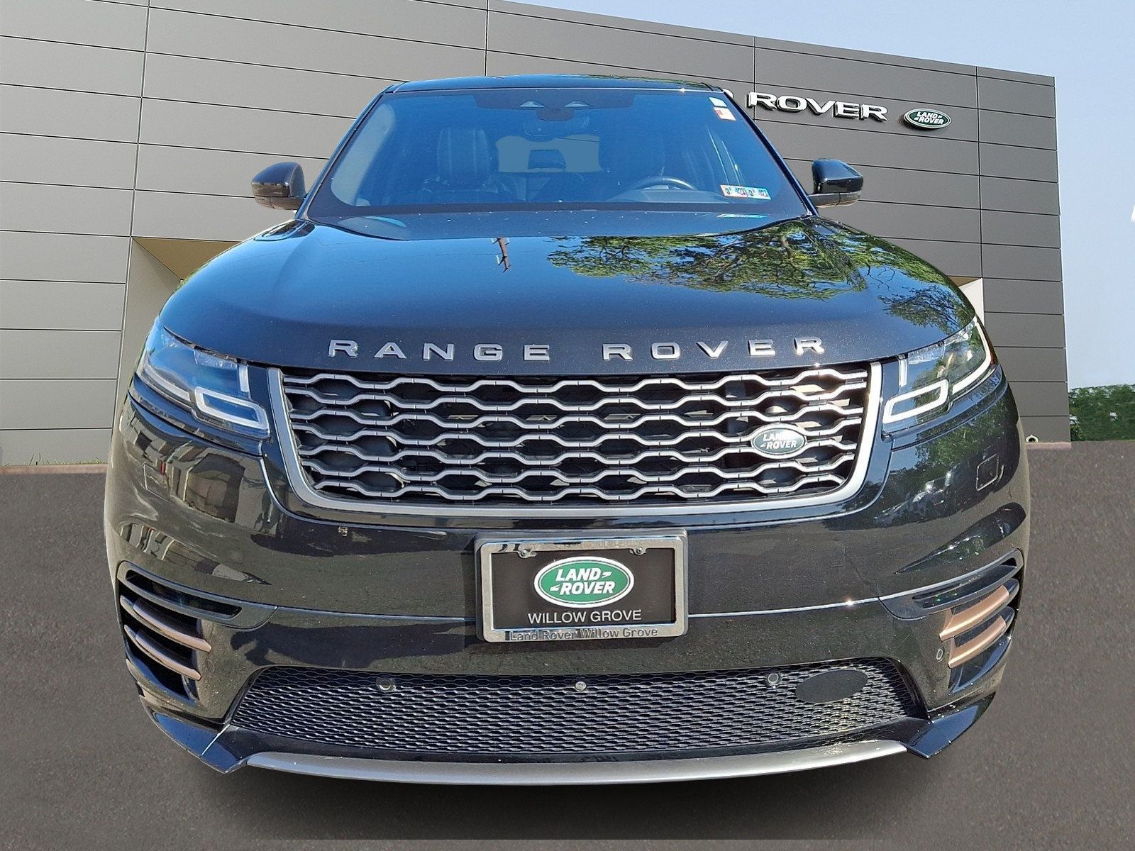 Used 2021 Land Rover Range Rover Velar R-Dynamic S AWD/4WD image 8