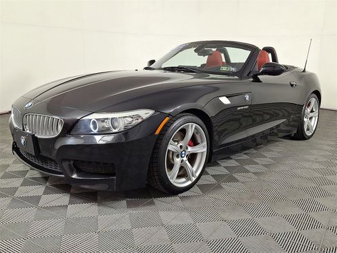 Used 2012 BMW Z4 sDrive35i image 6