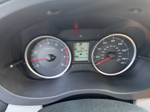 Used 2014 Subaru Forester 2.5i Premium w/ All-Weather Package AWD/4WD image 91