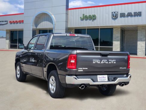 New 2026 RAM 1500 4x4 Crew Cab image 4