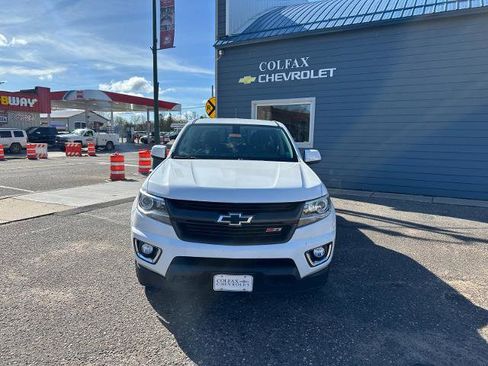 Used 2017 Chevrolet Colorado Z71 AWD/4WD image 10