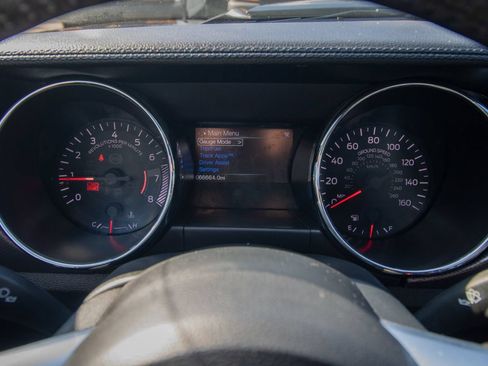Used 2015 Ford Mustang GT RWD image 36