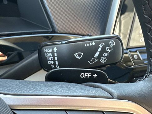 New 2026 Volkswagen Atlas Peak Edition image 25