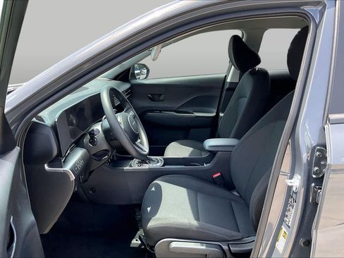 Used 2026 Hyundai Kona SE AWD/4WD image 8