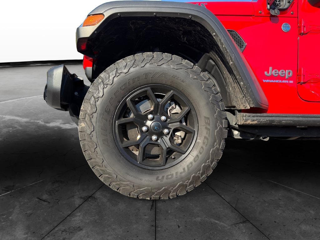 Used 2024 Jeep Wrangler Unlimited AWD/4WD image 14