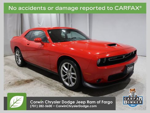 Used 2022 Dodge Challenger GT image 1