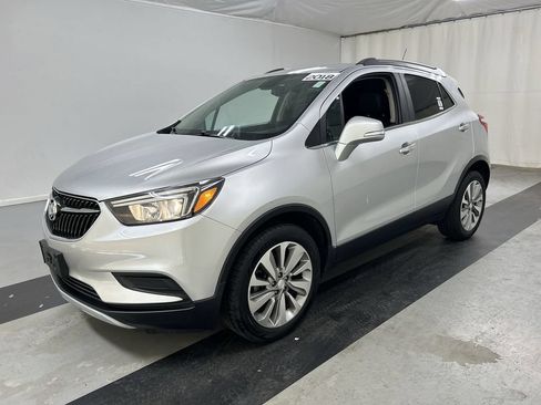 Used 2018 Buick Encore Preferred FWD image 5