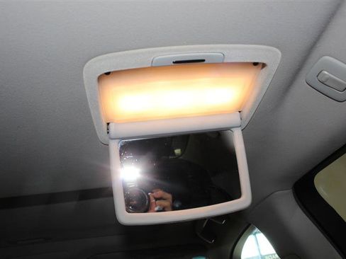 Used 2011 Lexus LS 460 image 26